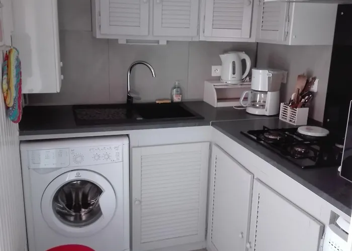 Maison T4 Rénovée - Jardin Privé - Et Commerces à Pied - Stationnement Inclus - Fr-1-331-32 * Les Sables-dʼOlonne