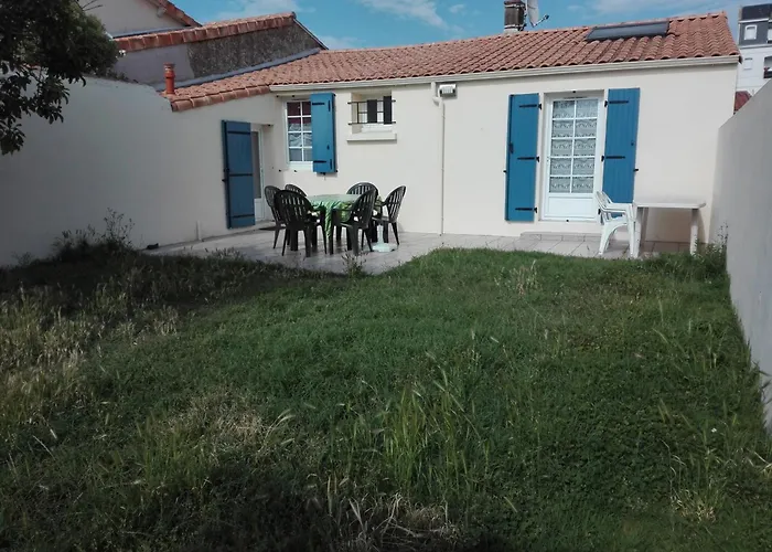 Maison T4 Rénovée - Jardin Privé - Et Commerces à Pied - Stationnement Inclus - Fr-1-331-32 Casa vacanze