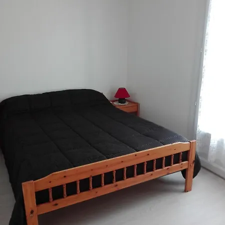 度假居 Maison T4 Renovee - Jardin Prive - Et Commerces A Pied - Stationnement Inclus - Fr-1-331-32 *