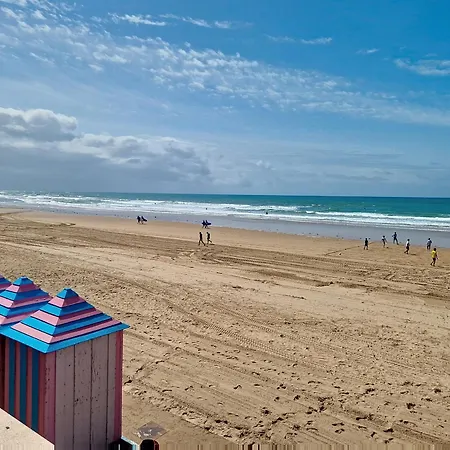 Maison T4 Renovee - Jardin Prive - Et Commerces A Pied - Stationnement Inclus - Fr-1-331-32 *