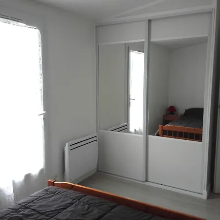 Maison T4 Renovee - Jardin Prive - Et Commerces A Pied - Stationnement Inclus - Fr-1-331-32 *