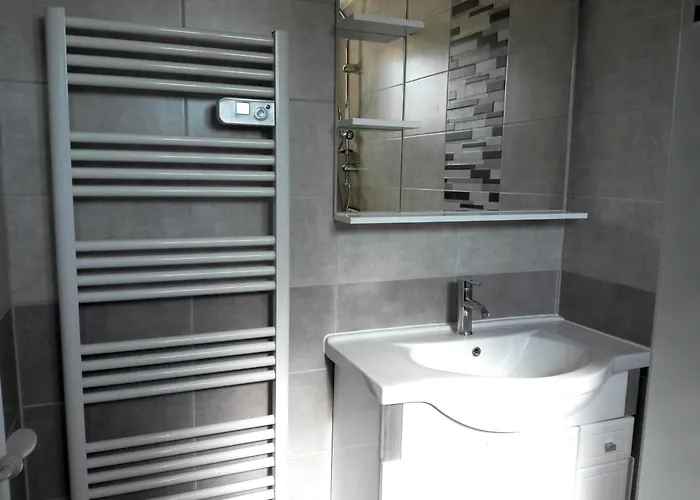 Maison T4 Rénovée - Jardin Privé - Et Commerces à Pied - Stationnement Inclus - Fr-1-331-32 Casa vacanze *